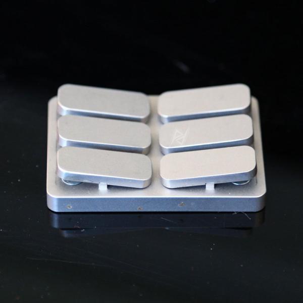 فیجت فشاری فلزی 6-Key Metal Press Fidget