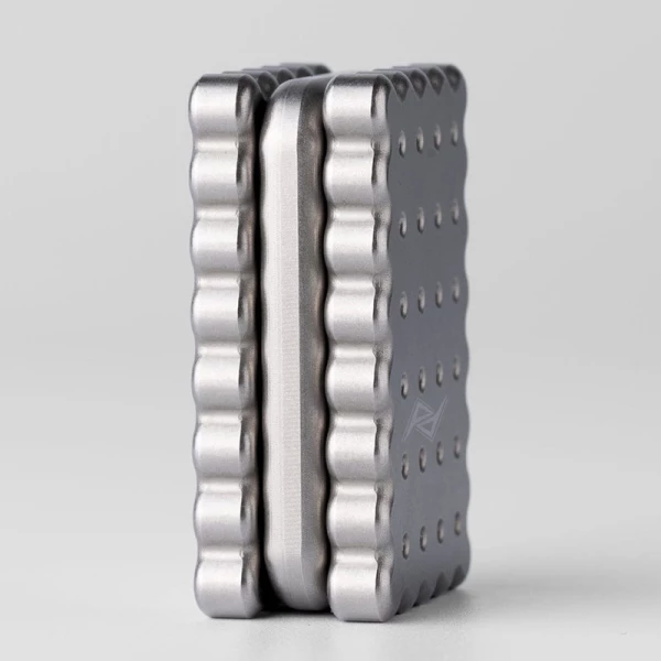 فیجت اسلایدر فلزی Three-Layer Magnetic Biscuit Slider Fidget