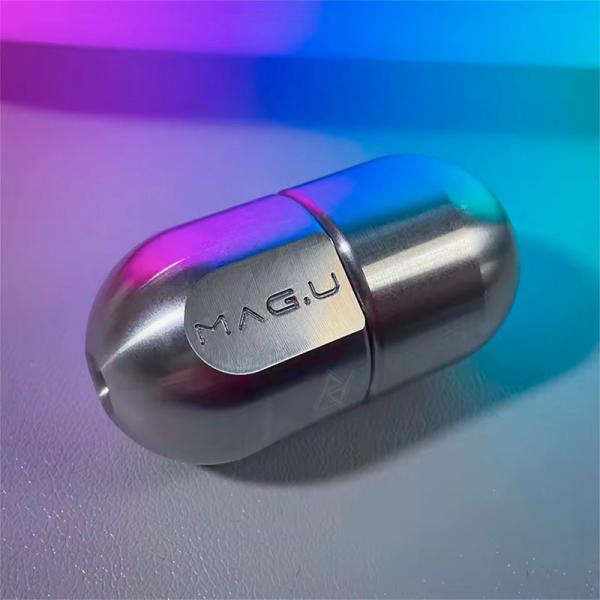 فیجت اسلایدر وایرال فلزی MAG.U