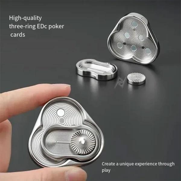 فیجت فلزی Triangle Spinner Flip Coin