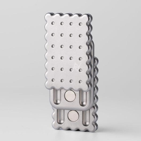 فیجت اسلایدر فلزی Three-Layer Magnetic Biscuit Slider Fidget Silver